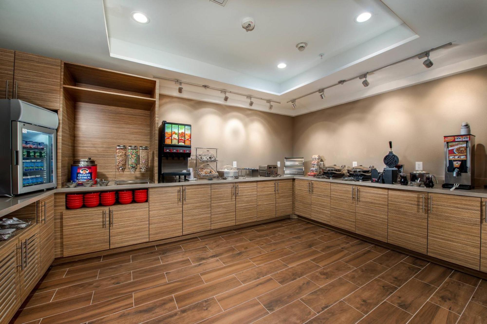 Towneplace Suites By Marriott Waco South Bagian luar foto