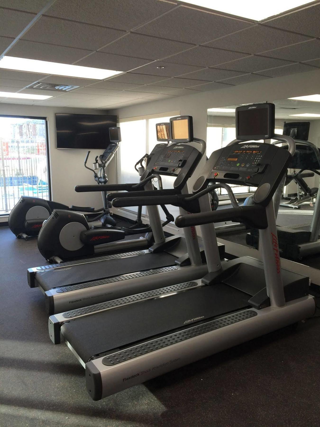 Towneplace Suites By Marriott Waco South Bagian luar foto